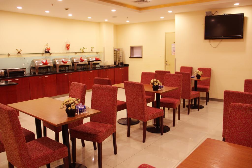 Hanting Express Beijing Guomao Екстериор снимка